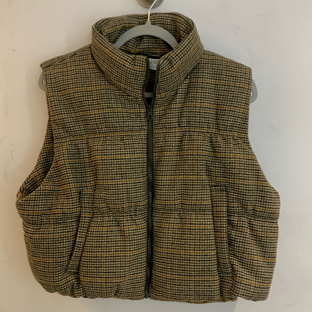 H & M Plaid puffer vest